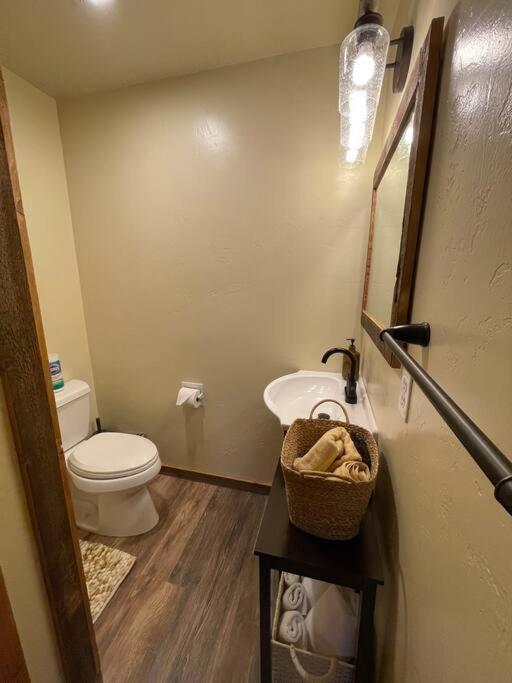 Parkway Yellowstone Guest House Apartment #3 가디너 외부 사진